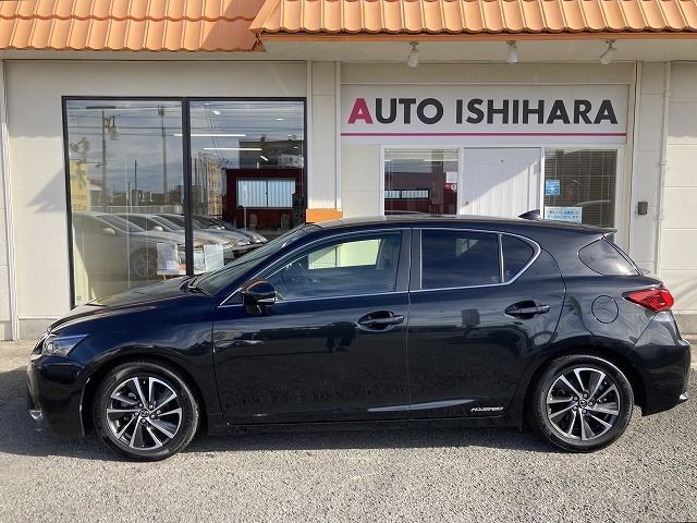 Lexus CT 2018-03 22724-2