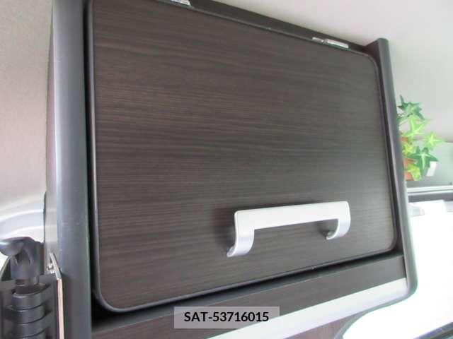 Suzuki EVERY 2018-09 380112-19