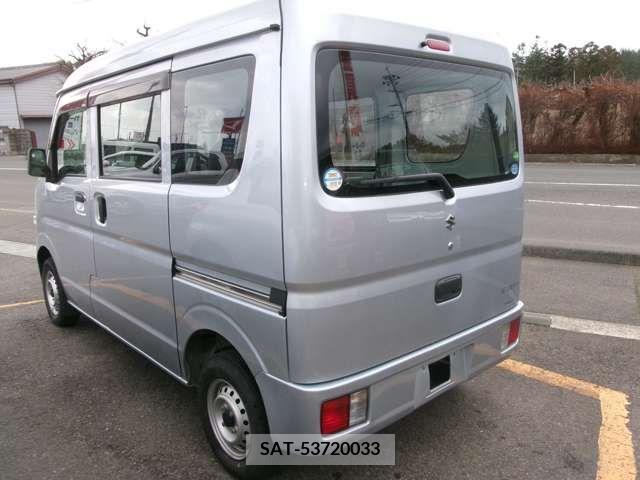 Suzuki EVERY 2019-08 217594-6