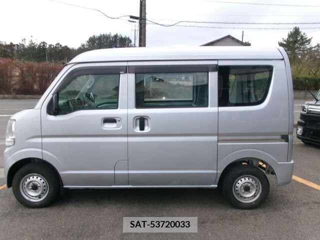 Suzuki EVERY 2019-08 217594-7
