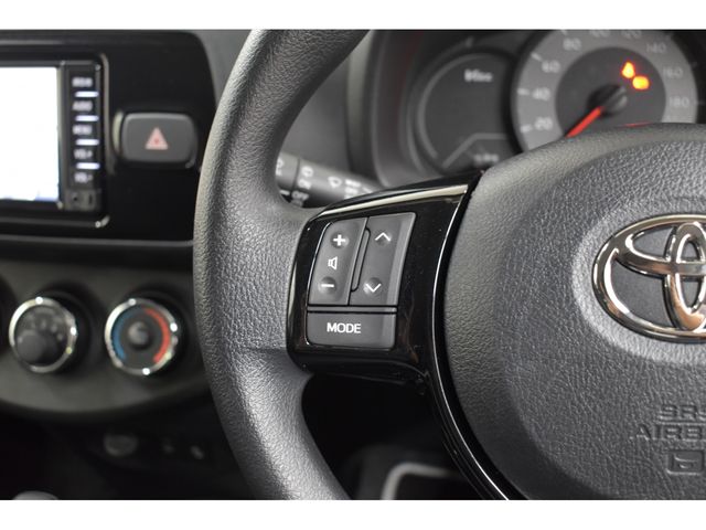 Toyota VITZ 2017-11 11548-19