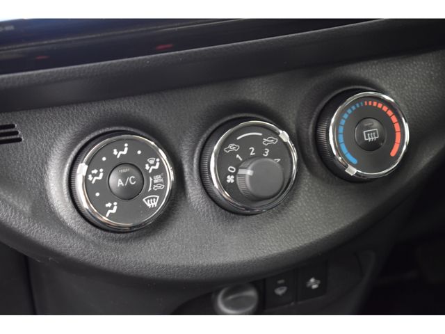 Toyota VITZ 2017-11 11548-26