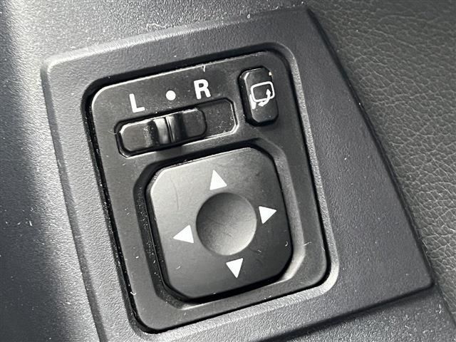 Mitsubishi LANCER 2015-09 10384-15