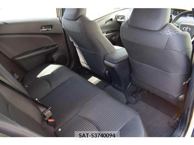 Toyota PRIUS 2017-03 322339-6