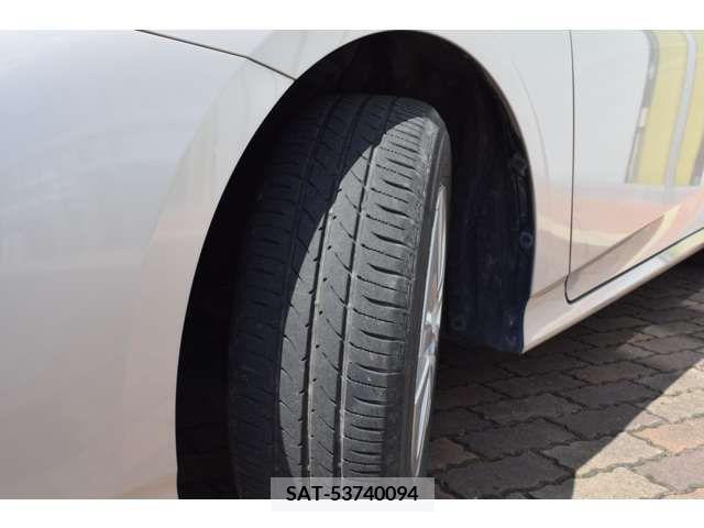 Toyota PRIUS 2017-03 322339-16