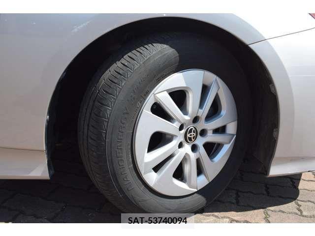 Toyota PRIUS 2017-03 322339-14