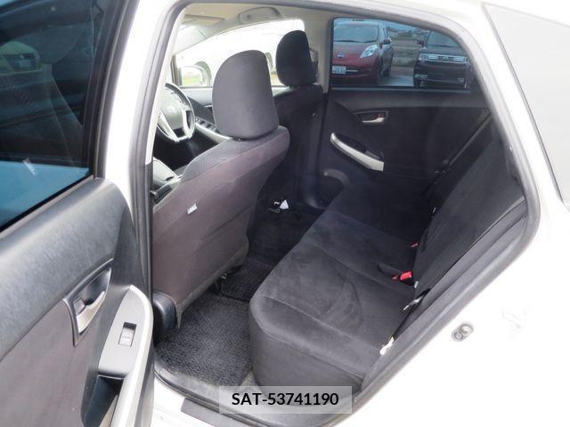 Toyota PRIUS 2014-11 386953-7
