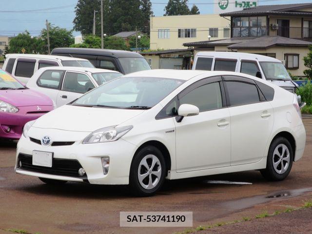 Toyota PRIUS 2014-11 386953-0
