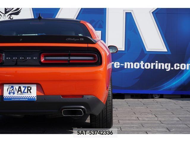 Dodge CHALLENGER  378836-9