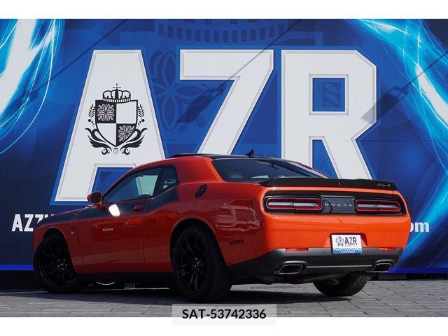Dodge CHALLENGER  378836-2