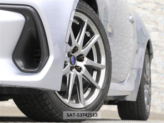 Subaru BRZ 2022-09 205810-12