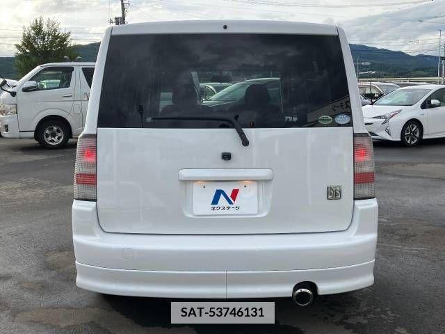 Toyota BB 2005-12 386067-16