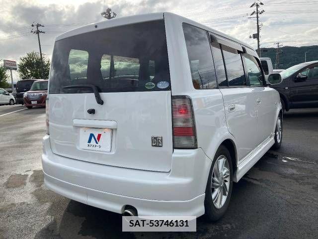 Toyota BB 2005-12 386067-18