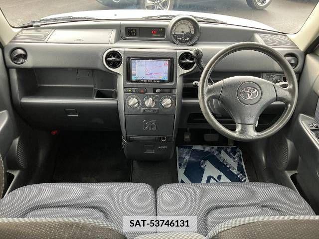Toyota BB 2005-12 386067-1