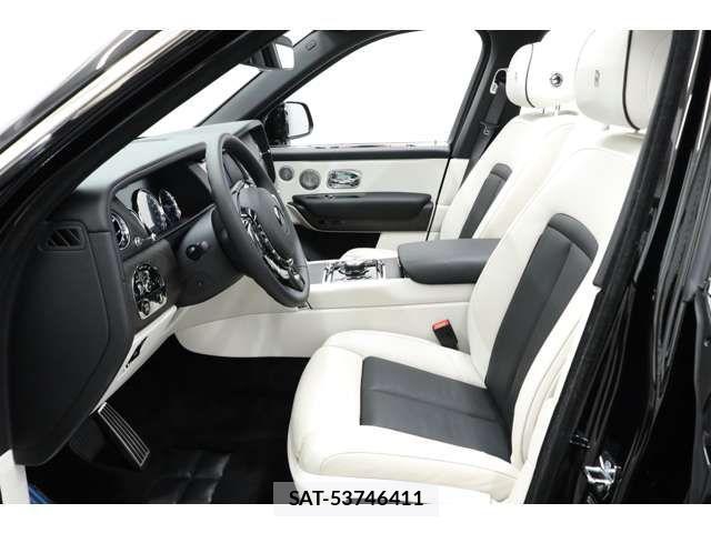 ROLLS-ROYCE CULLINAN 2019-06 453415-9