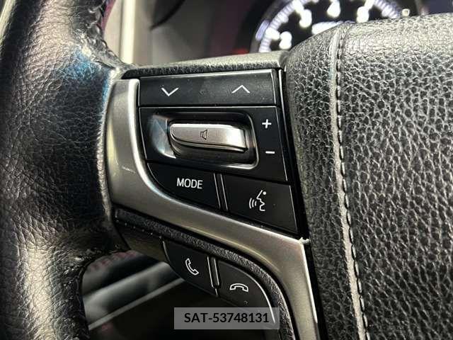 Toyota CROWN SEDAN 2015-10 224330-18