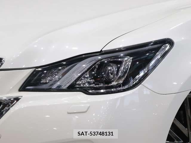 Toyota CROWN SEDAN 2015-10 224330-9