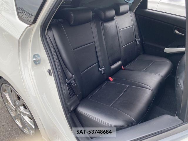 Toyota PRIUS 2012-01 335143-17