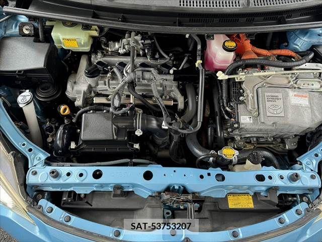 Toyota AQUA 2013-07 313967-19