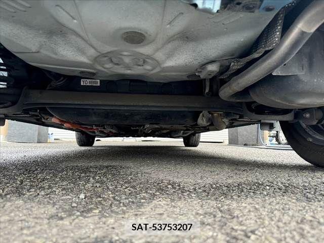 Toyota AQUA 2013-07 313967-18