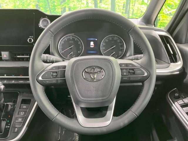 Toyota NOAH 2023-06 188495-12