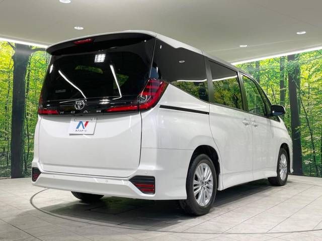 Toyota NOAH 2023-06 188495-18