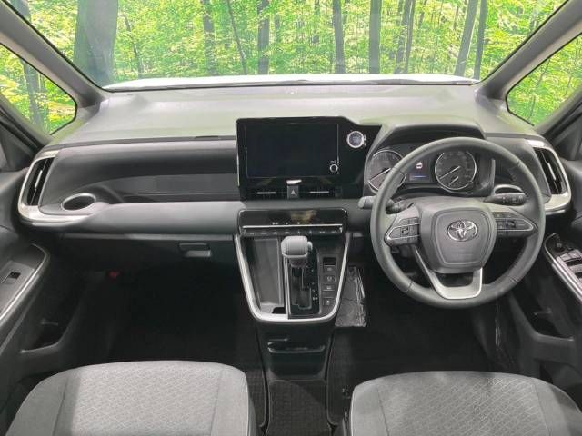 Toyota NOAH 2023-06 188495-1