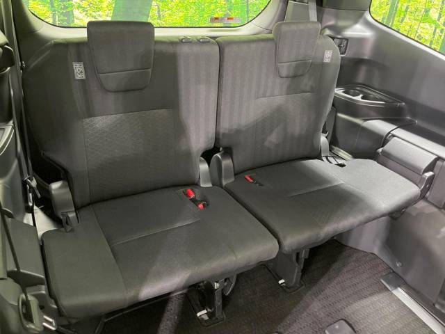 Toyota NOAH 2023-06 188495-10