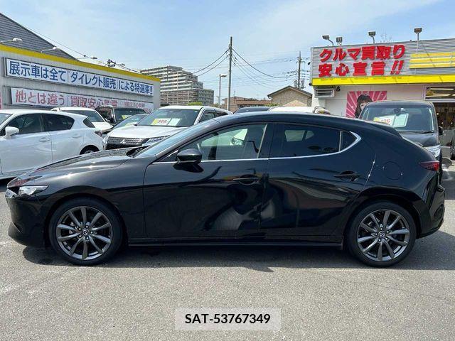 Mazda MAZDA3 2019-08 229794-7