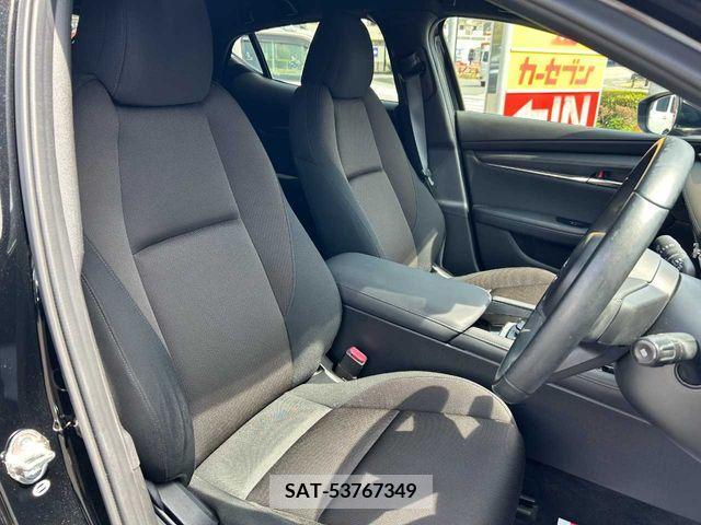 Mazda MAZDA3 2019-08 229794-12