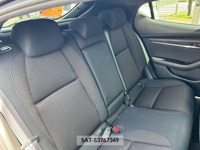 Mazda MAZDA3 2019-08 229794-13