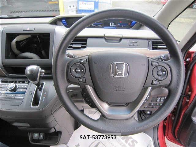 Honda FREED 2022-09 233590-3