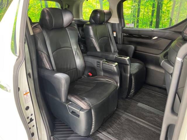 Toyota VELLFIRE 2017-03 191390-9