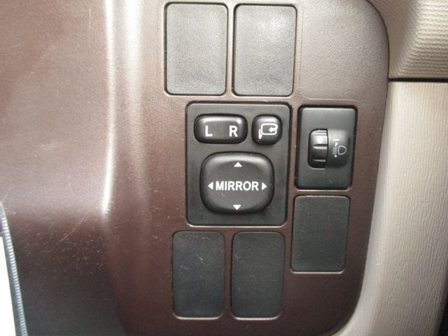 Toyota PASSO 2015-04 194285-23