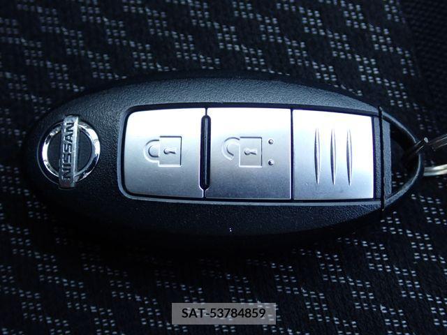 Nissan NOTE 2020-02 302468-16
