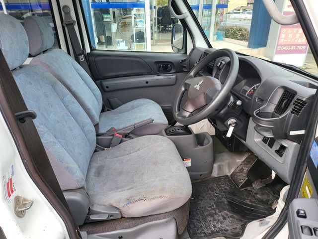 Mitsubishi MINICAB VAN 2010-07 18390-11