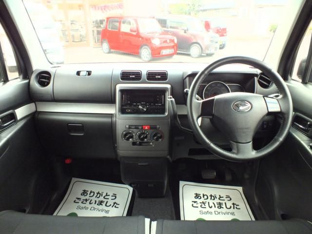Daihatsu MOVE CONTE 2017-05 14040-22