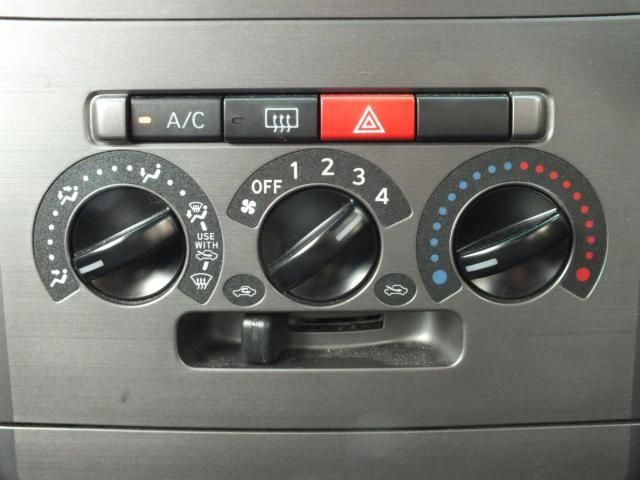 Daihatsu MOVE CONTE 2017-05 14040-26