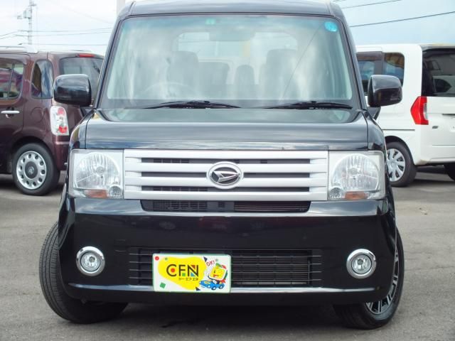 Daihatsu MOVE CONTE 2017-05 14040-4