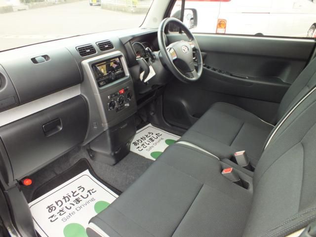 Daihatsu MOVE CONTE 2017-05 14040-17