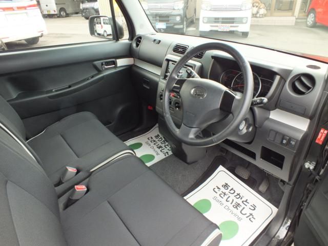 Daihatsu MOVE CONTE 2017-05 14040-16