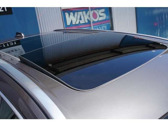 Volvo XC60 2022-09 5283-3