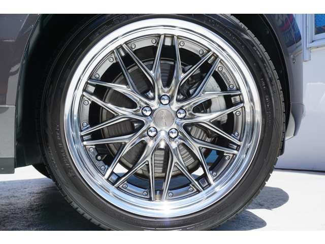 Volvo XC60 2022-09 5283-6