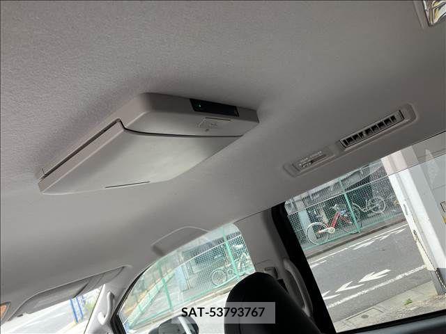 Toyota VOXY 2013-01 289852-18