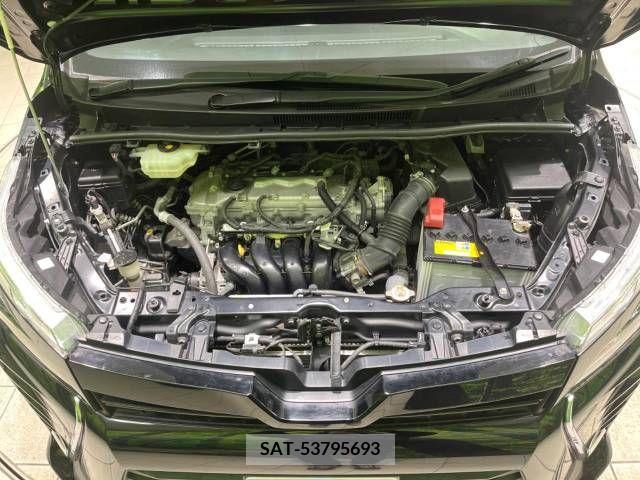 Toyota VOXY 2018-12 224688-19