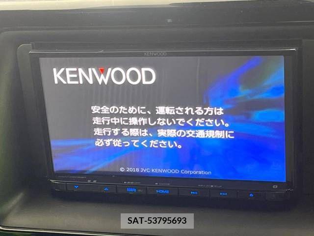 Toyota VOXY 2018-12 224688-3