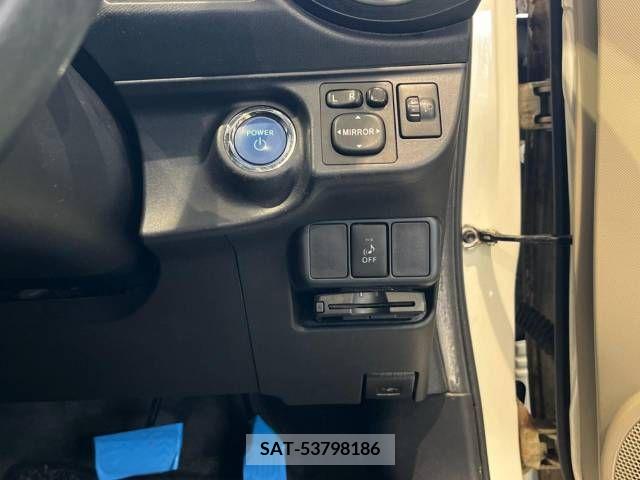 Toyota AQUA 2013-07 356247-6