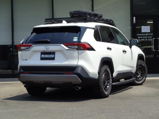 Toyota RAV4 2020-09 3231-2