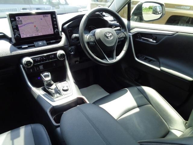 Toyota RAV4 2020-09 3231-1