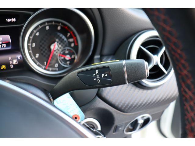 Mercedes Benz A-CLASS 2017-01 5317-6